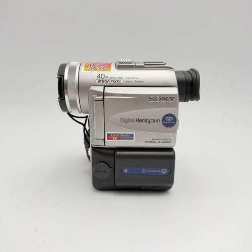 Sony handycam dcr pc100e - sony,