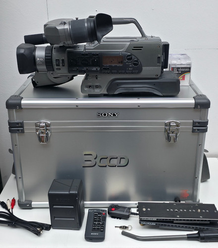 Digital video camera recorder - video,