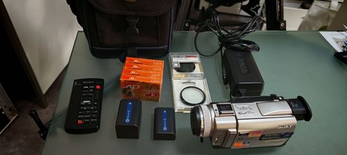 Sony dcr trv20e - digital, video
